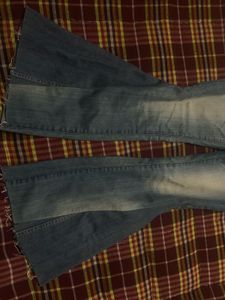 Guess Jeans - Light Wash Denim