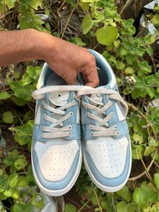 AIR JORDAN