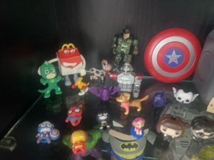 mini super heroes and kinder joy toys