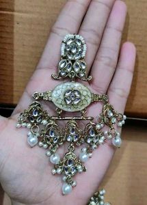 Exquisite Pearl & Kundan Drop Earrings