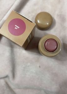 Glowy Lip Tint - Sheer Berry Shade