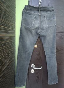 Grey Straight Fit Jeans for Women