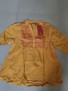 Vishudh V neck short kurti new with tag