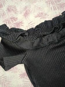 Black Off-the-Shoulder Ruffle Crop Top