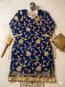 Elegant Blue Embroidered Kurta Set