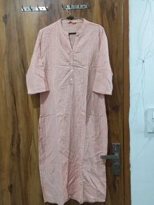 Elegant Pink Striped Kurta