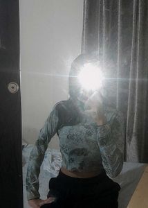 Cropped Paisley Print Long Sleeve mesh Top