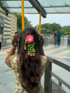 crochet Lotus hair clip with strawberry 🍓🪷