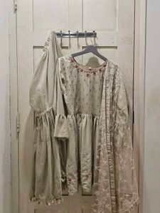 emergency sale 1@2000 2@3500