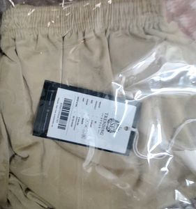 Comfortable Beige Cargo Pants