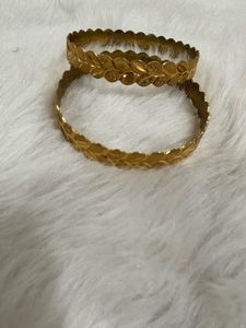 Gold Bangle Set