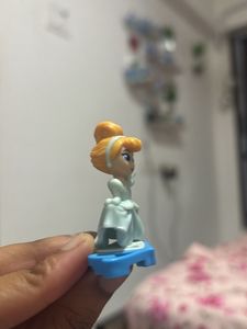 Disney Princess Cinderella Kinder Surprise Toy
