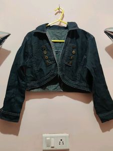 Black CROP DENIM JACKET