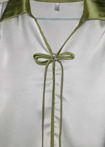 Chic White &amp; Green Bow Blouse