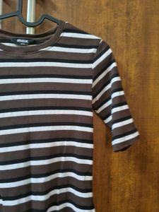 Striped Quarter Sleeve Top