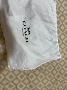 Coach City Tote in signature canvas authentic- twi