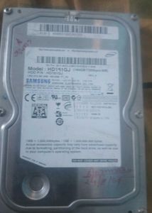 Samsung HD151GJ Hard Drive, and toshiba