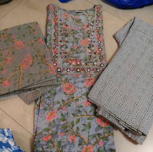 Elegant Grey Floral Kurta Set with Dupatta