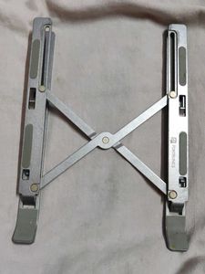Adjustable Laptop Stand
