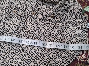 Classic Geometric Print Button-Up Shirt