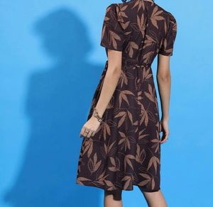Chic Leaf Print Wrap Dress