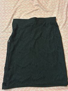 Chic Black Lace Skirt
