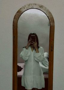 Chic White Balloon Sleeve Dress