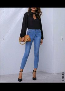 Trendy top 😍