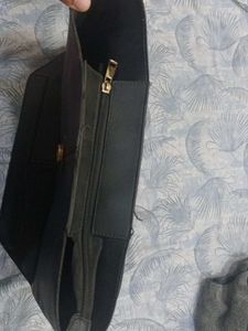 Chic Black Faux Leather Shoulder Bag