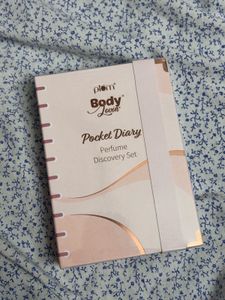 Plum BodyLovin Perfume Discovery Set