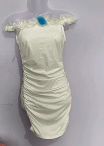 Chic Ruched Off-Shoulder Dress