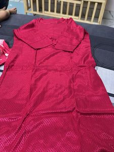 Elegant Red Textured Kurta