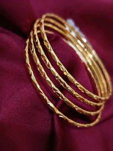 1gmGold bangles 🆕set of 4