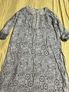 Beautiful Floral Print Kurta