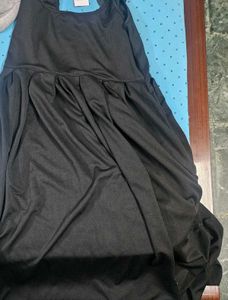 Simple Black Sleeveless Dress