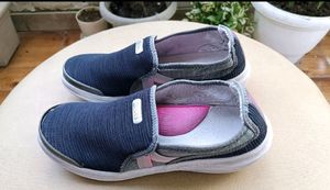 Naturalizer Women Comfy Walking Shoes