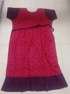 Comfortable Red &amp; Purple Printed Nightgown