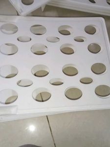 White Accordion  cloth rack.