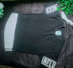 Stylish Men's Black T-Shirt