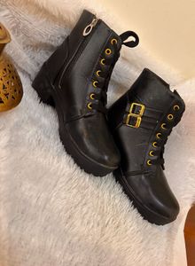 Longwalk Black Boots