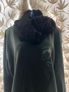 Black Knit Scarf