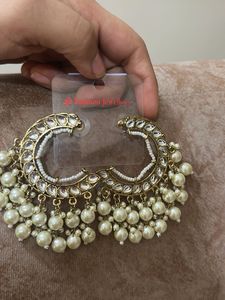 Elegant Pearl &amp; Kundan Jhumka Earrings