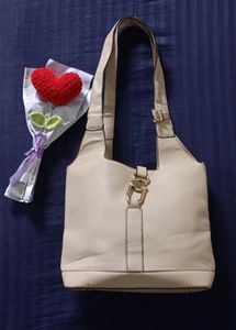 Chic White Textured Leather Handbag
