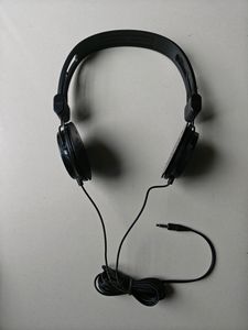 Leaf Rock Wired Headphones with Deep Bass