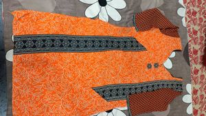 Beautiful Orange &amp; Black Printed Kurti - Size M (L