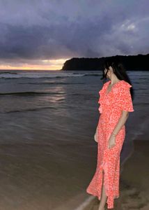 Flowy Floral slit Dress