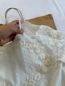 zara  White Embroidered fairy top
