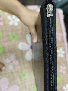 Black File Folder
