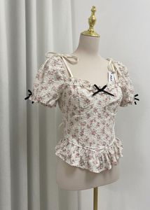 Floral Puff Sleeve Ruffle Top