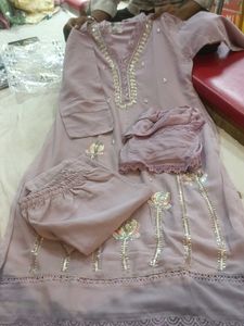 Embellished Kurta Set with Pants & Dupatta
